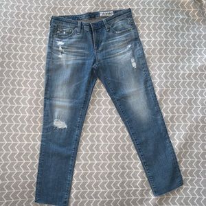 AG Stilt Crop with raw hem